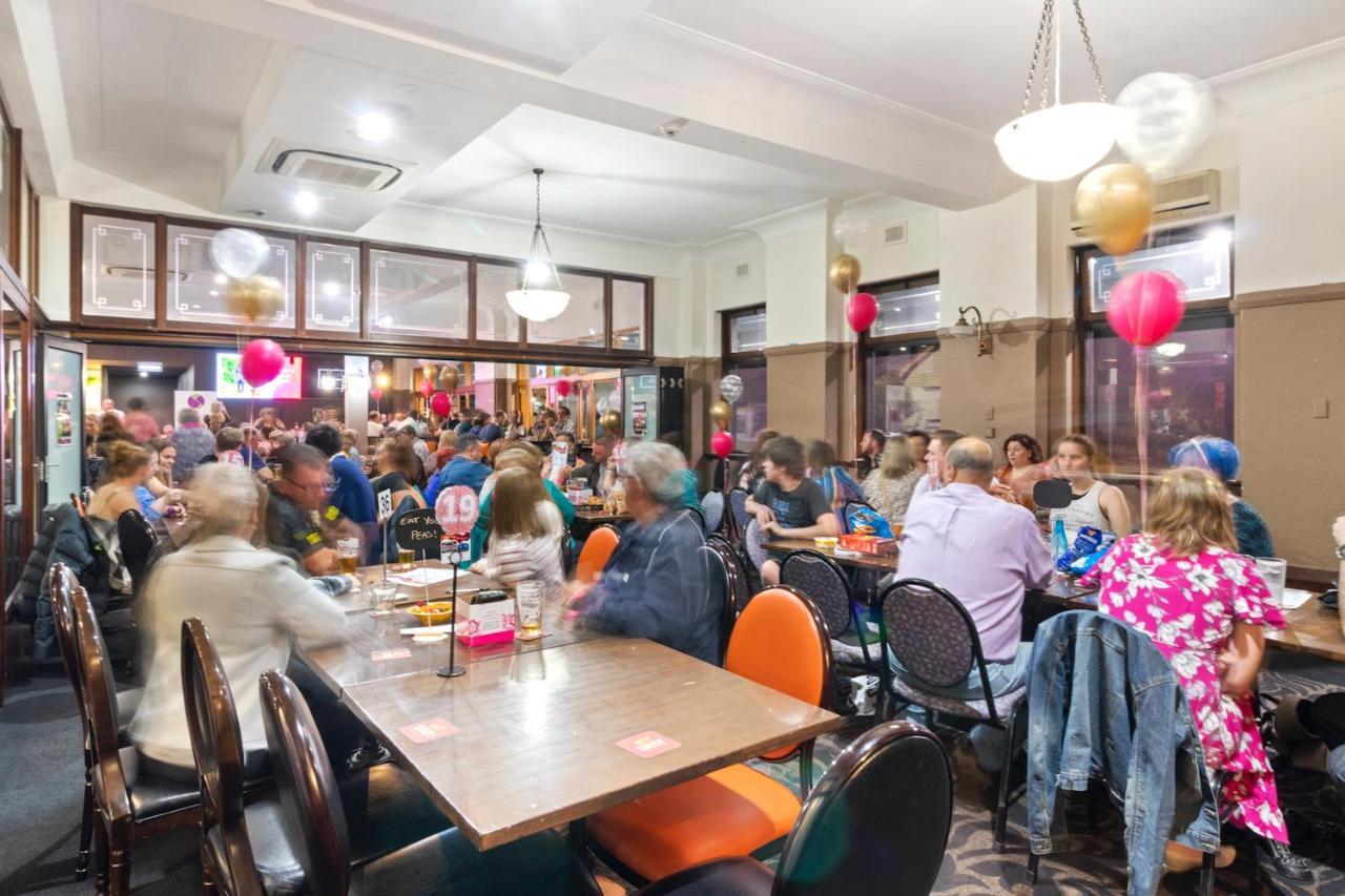 Hotel Queanbeyan Canberra Kültér fotó